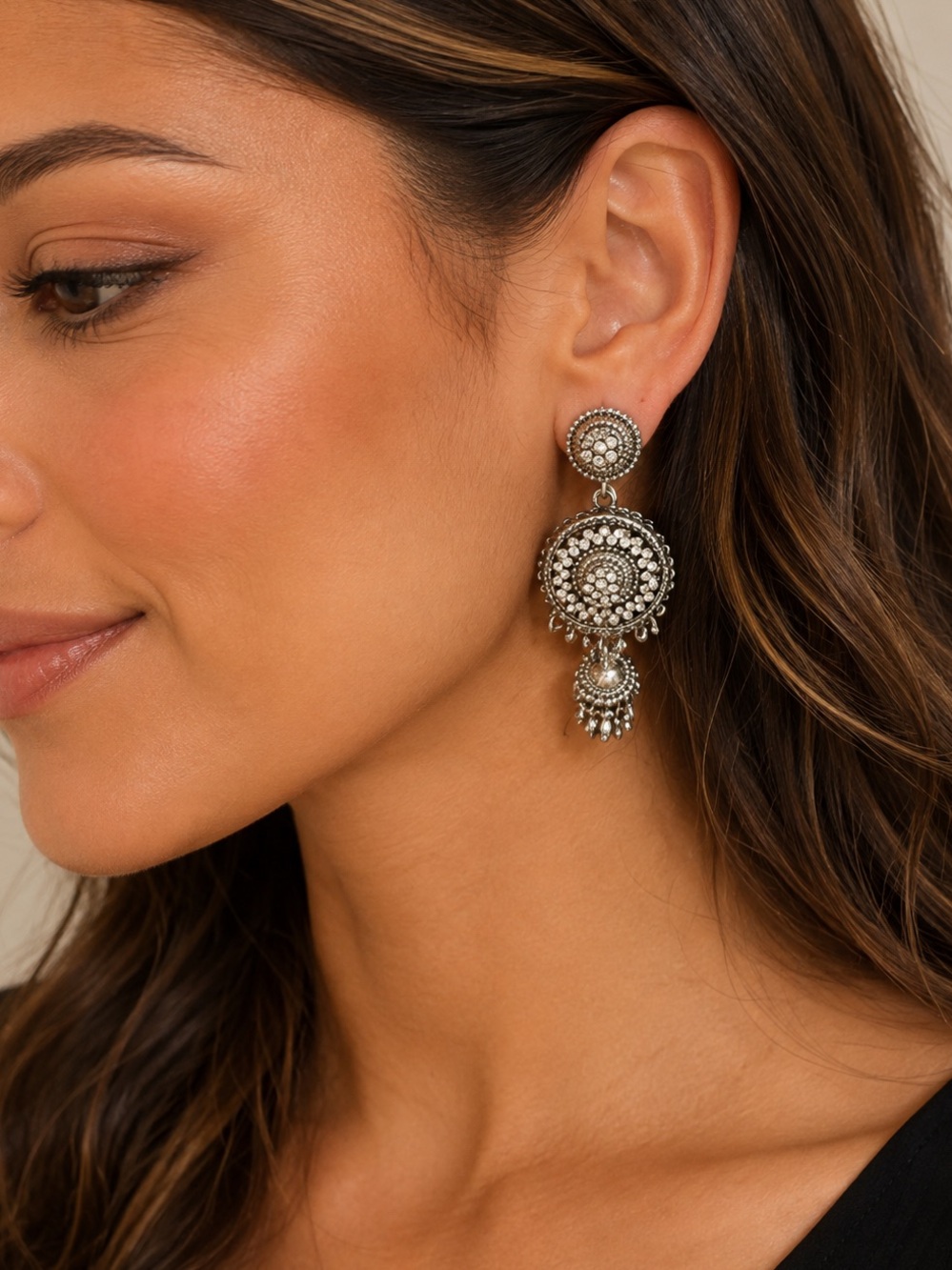 💙 Elegant Silver Party Dangle Earrings with Crystals (NWT)